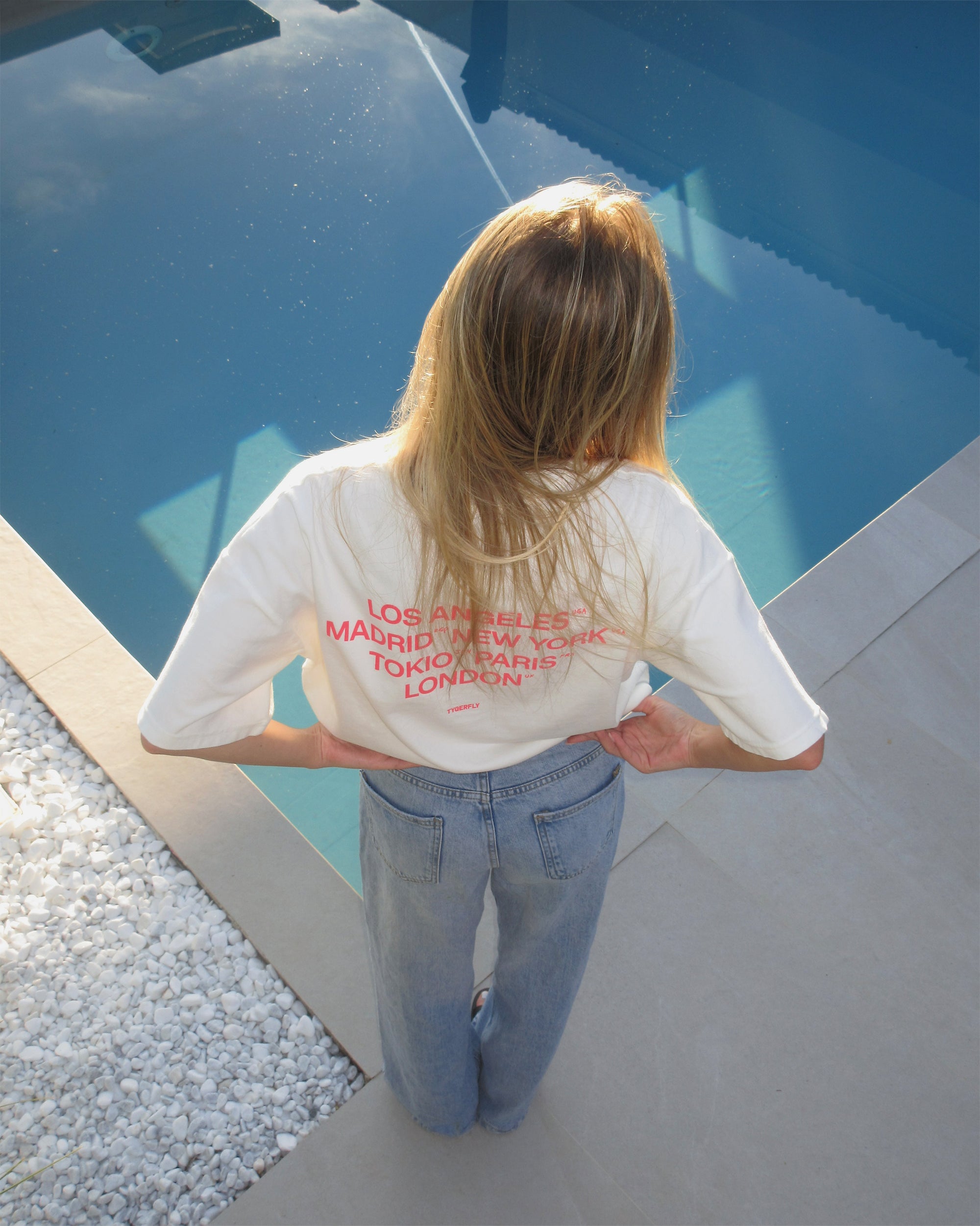 World Love T-Shirt - Vintage White